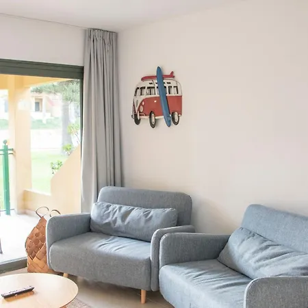 Atlantic Garden & Surf 165 Коральео